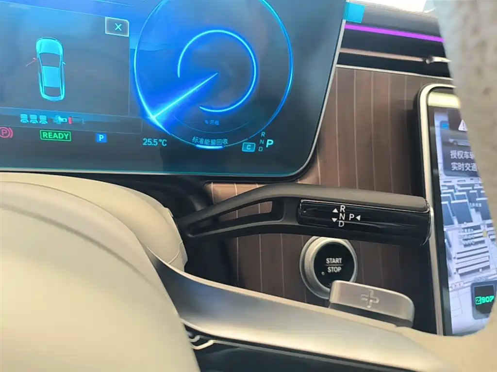 Mercedes-Benz EQE 2025 500 4MATIC Pioneer фото 14