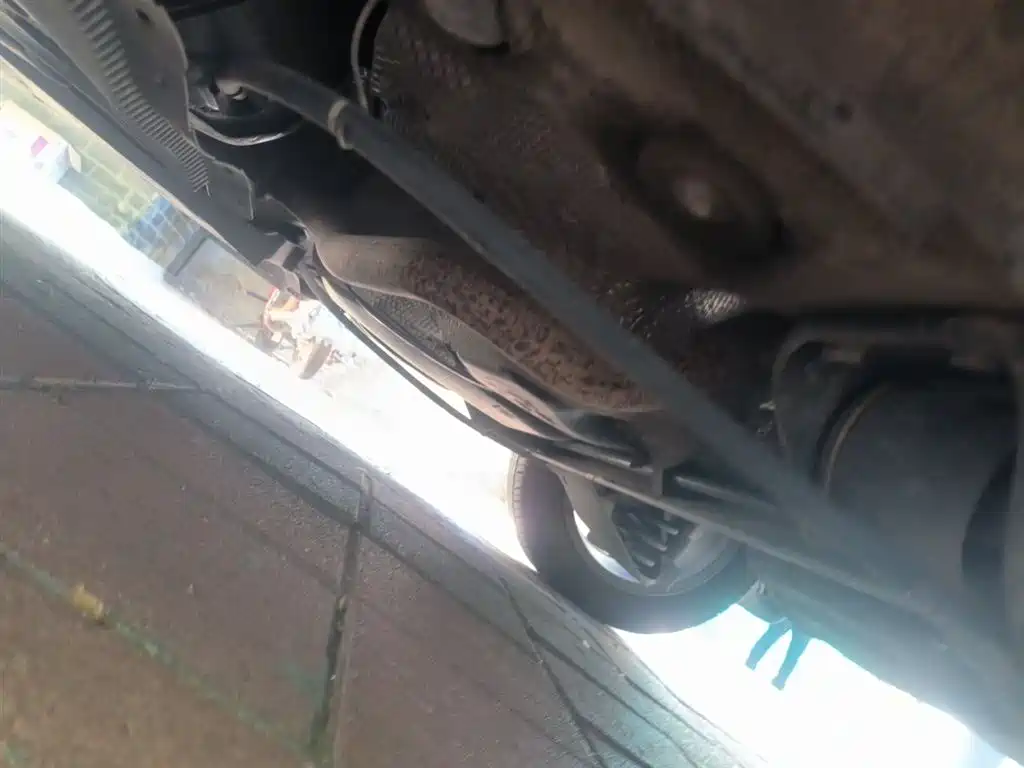 Volkswagen Santana 2013 1.6L Manual Comfort Edition фото 18