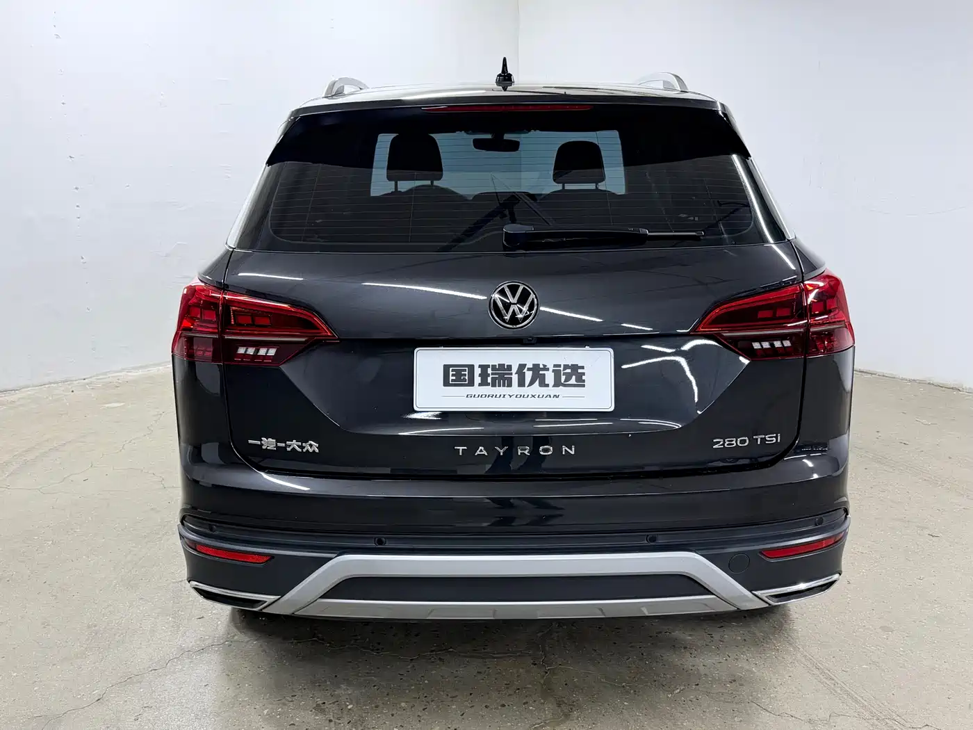 Volkswagen Tayron 2022 280TSI 2WD Luxury Smart Connect Edition фото 4