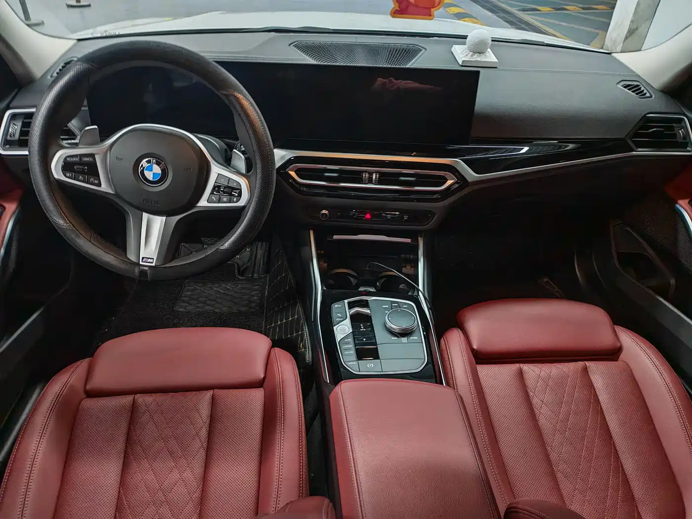 BMW 3 Series 2024 320Li M Sport Package фото 4