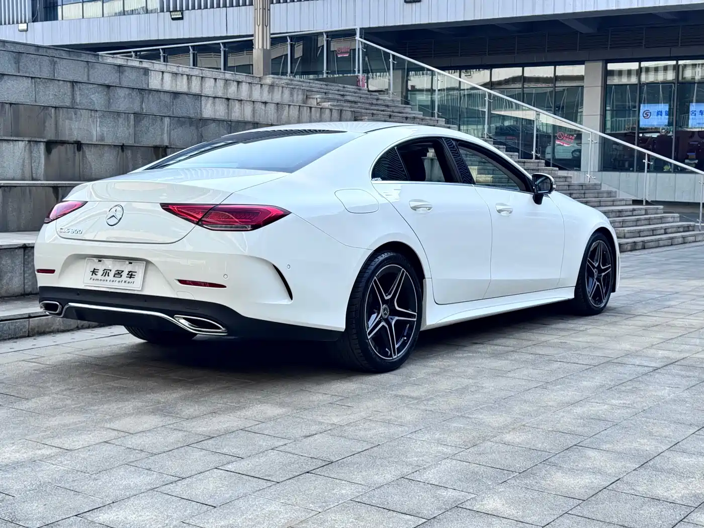 MERCEDES-BENZ CLS