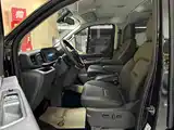 Photo 9 - Ford Tourneo