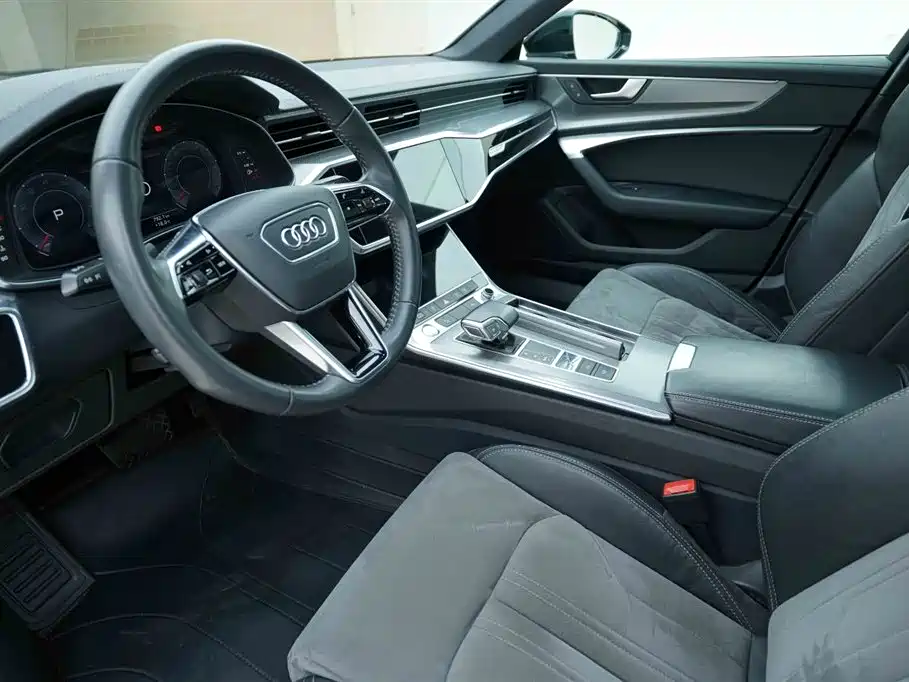 Audi A6L 2020 40 TFSI Luxury Dynamic фото 10
