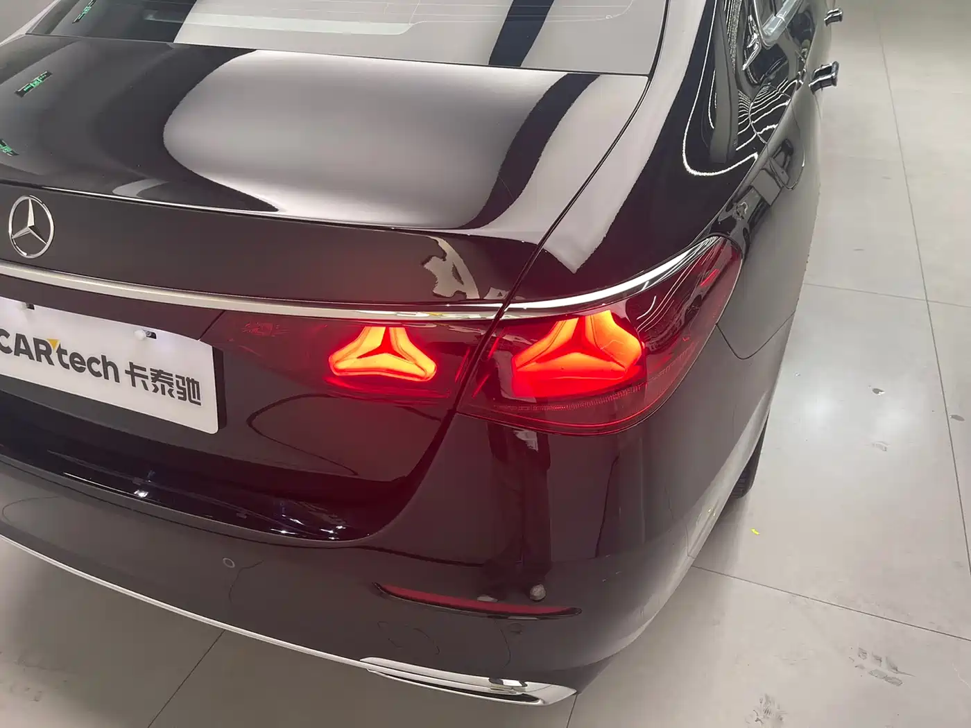 Mercedes-Benz E-Class 2024 Model E 300 L Luxury фото 24