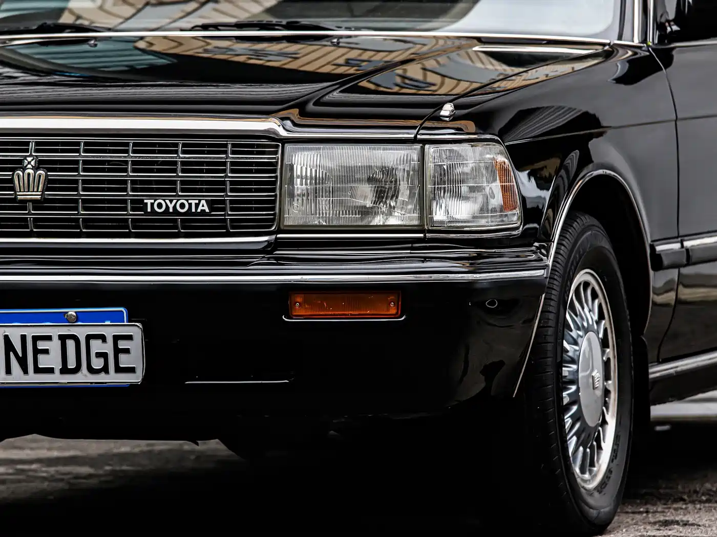 Toyota Crown фото 2