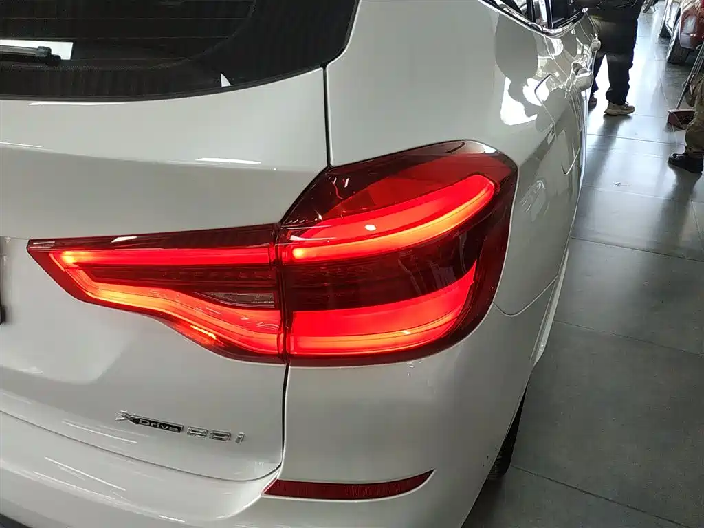BMW X3 2018 xDrive28i M Sport Package China VI фото 24