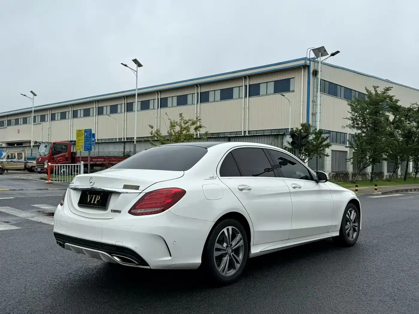 Mercedes-Benz C-Class 2016 C 200 L Sport фото 4