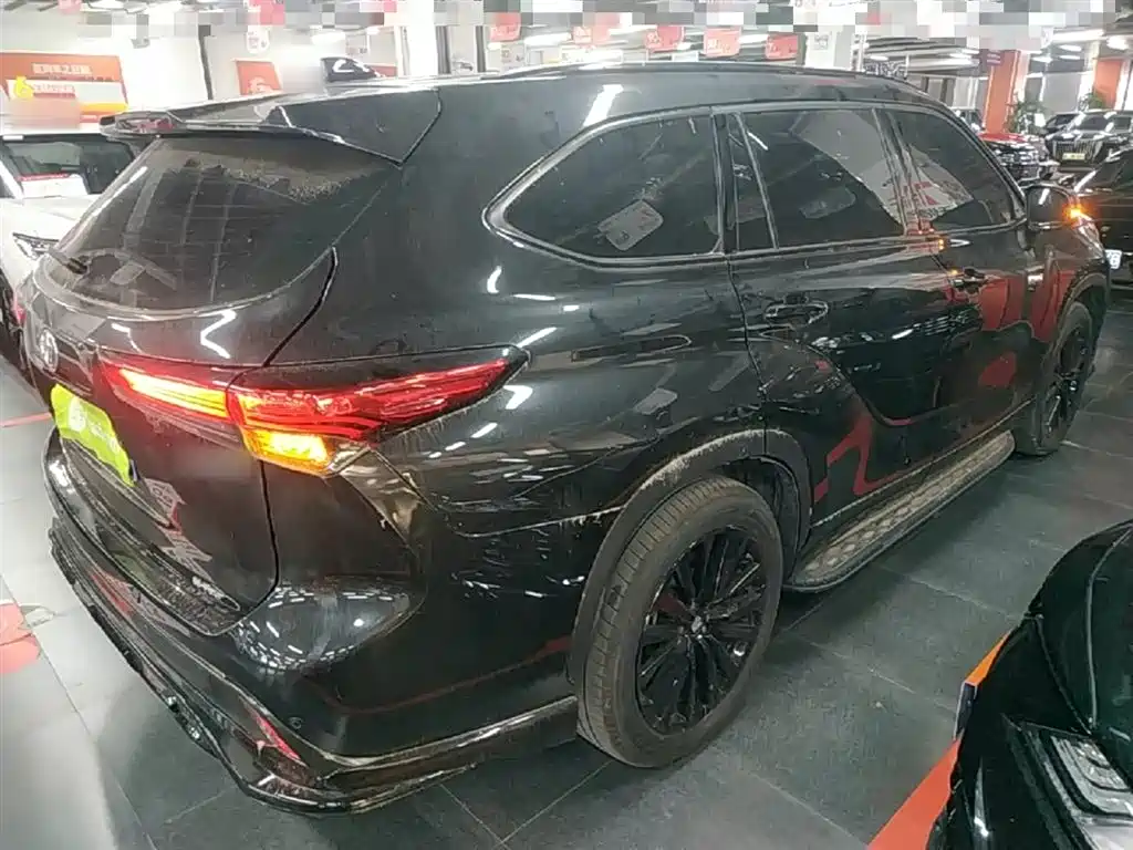 Toyota Crown Kluger 2021 2.5L HEV 4WD Luxury фото 7
