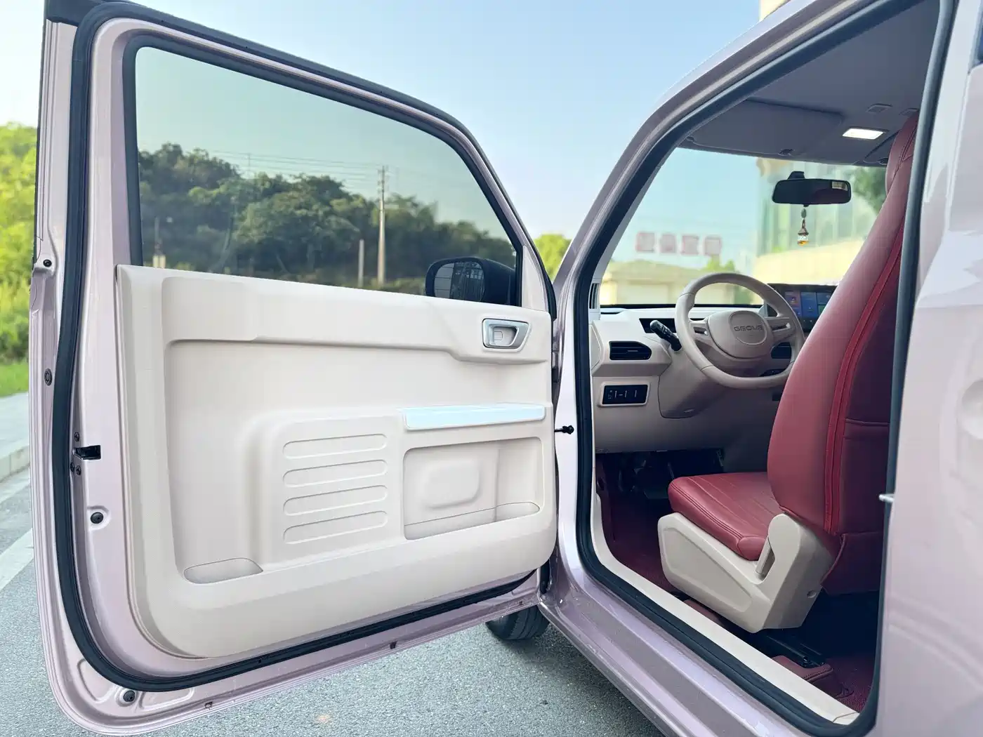 Geely Galaxy Panda 2023 Panda Mini 200km Endurance Bear фото 11