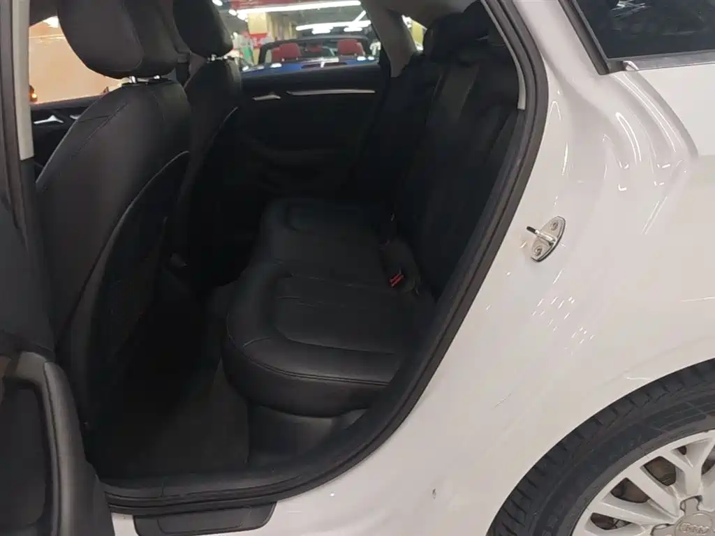 Audi A3 2014 Limousine 35 TFSI Auto Trend фото 17