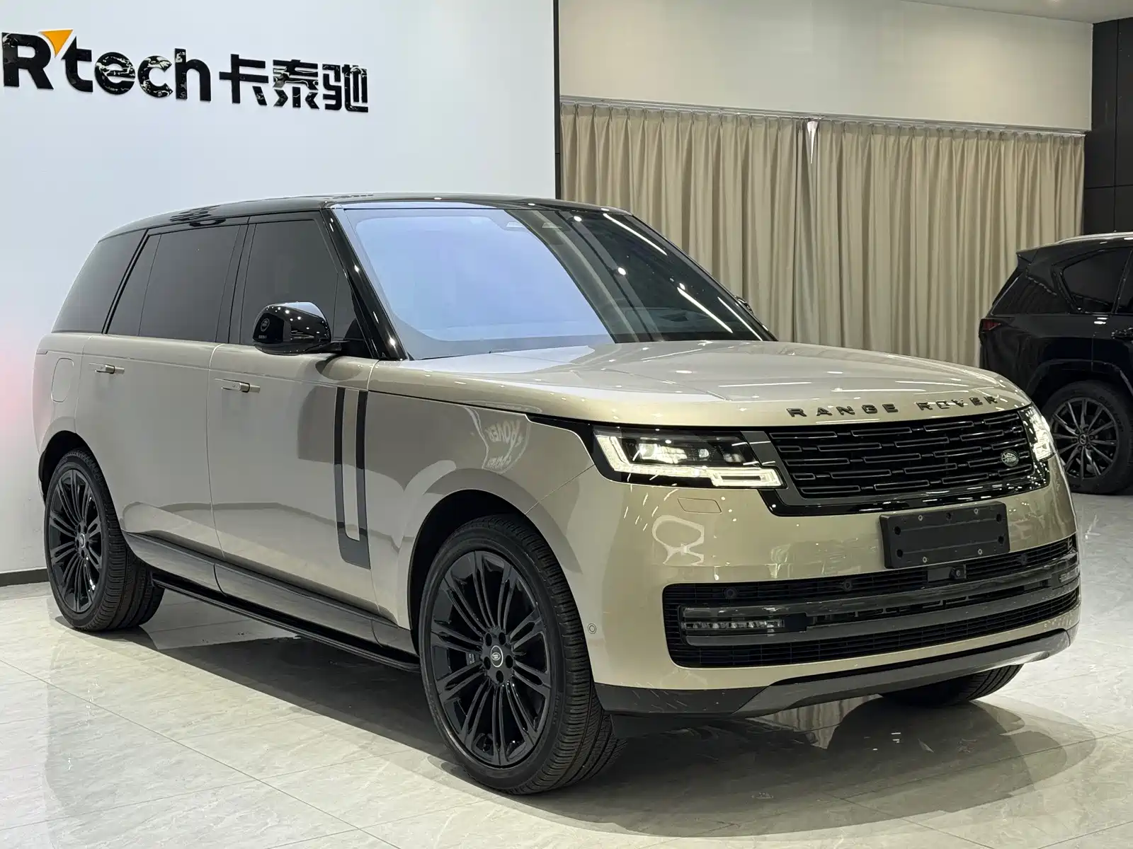 Фото 3 - Land Rover Range Rover