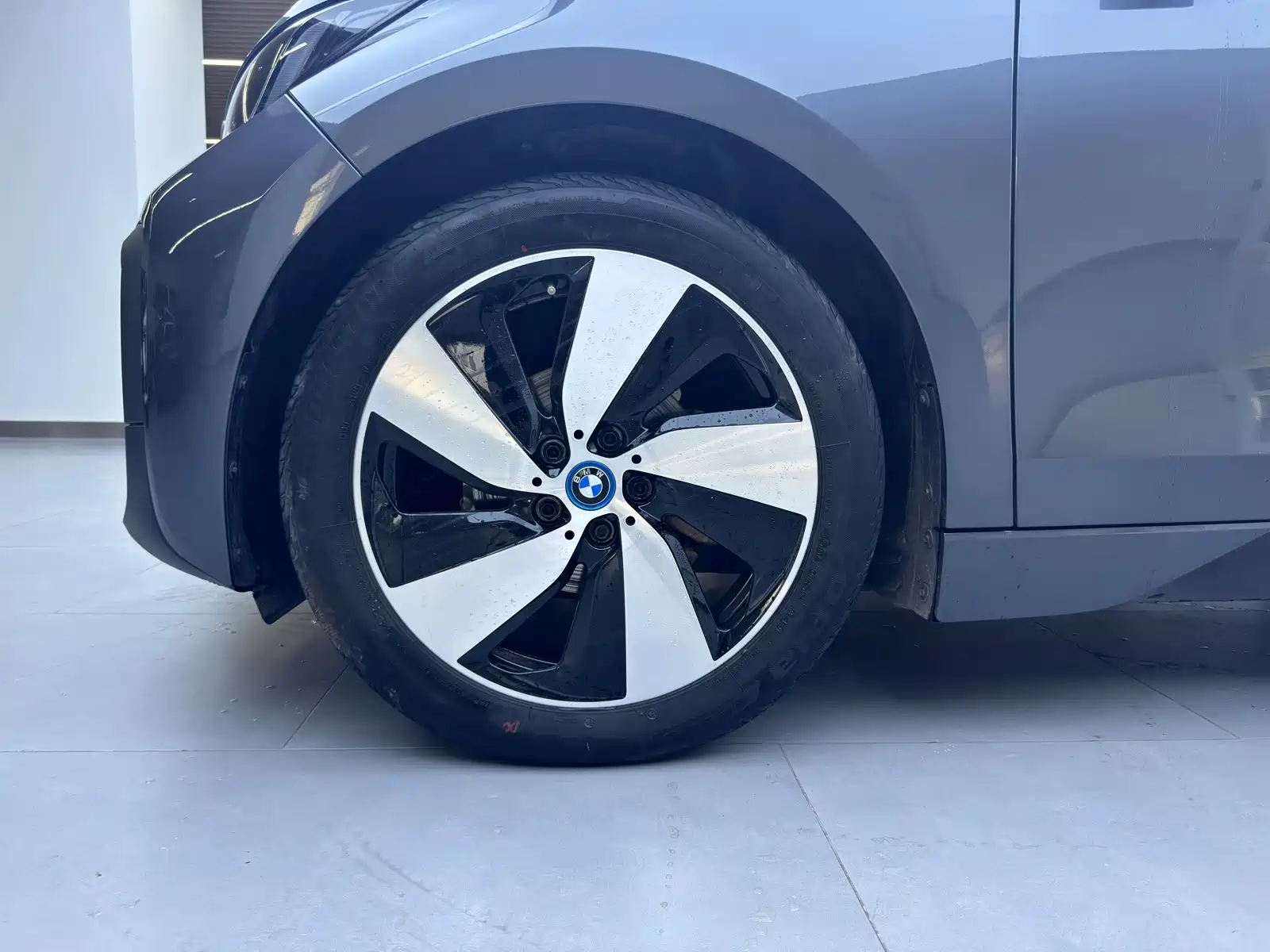 Фото 8 - BMW i3 (Import)