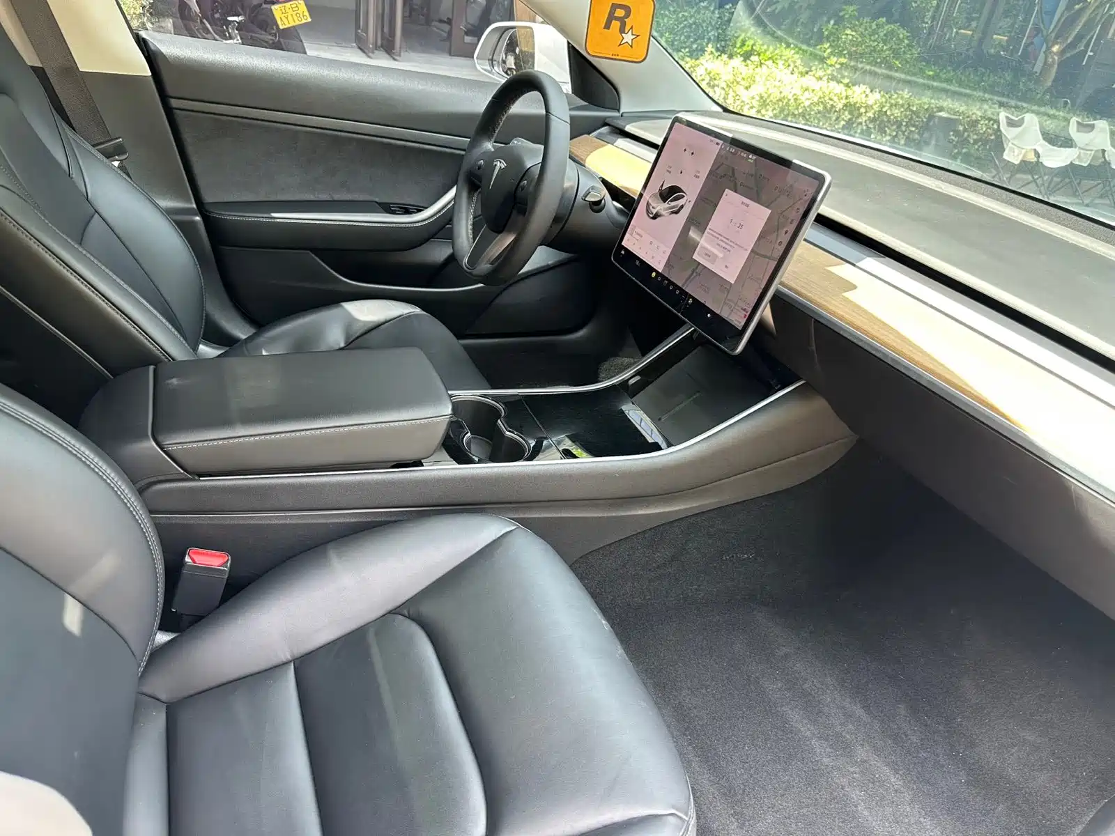 Фото 7 - Tesla Model 3