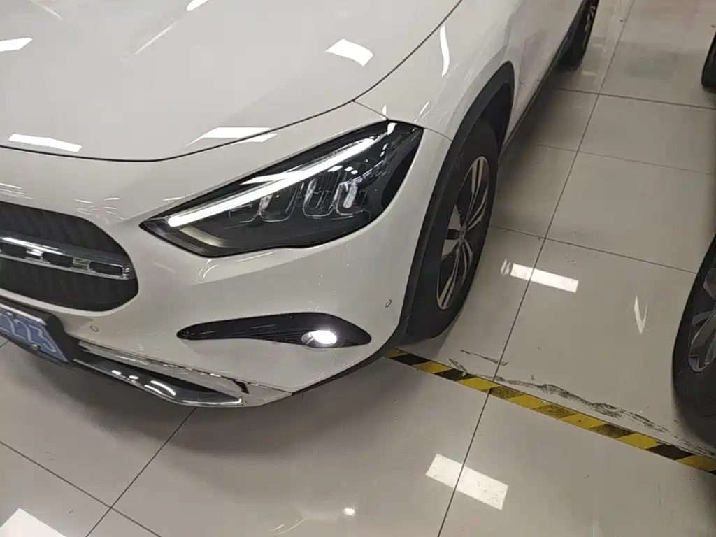 Mercedes-Benz GLA 2024 2024 GLA 200