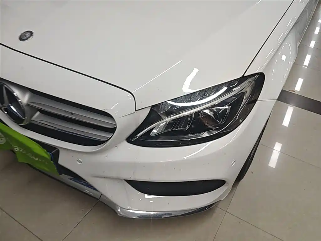 Mercedes-Benz C-Class 2016 C 180 L Sport фото 24