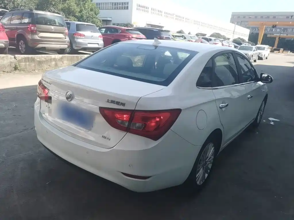Фото 7 - Buick Excelle