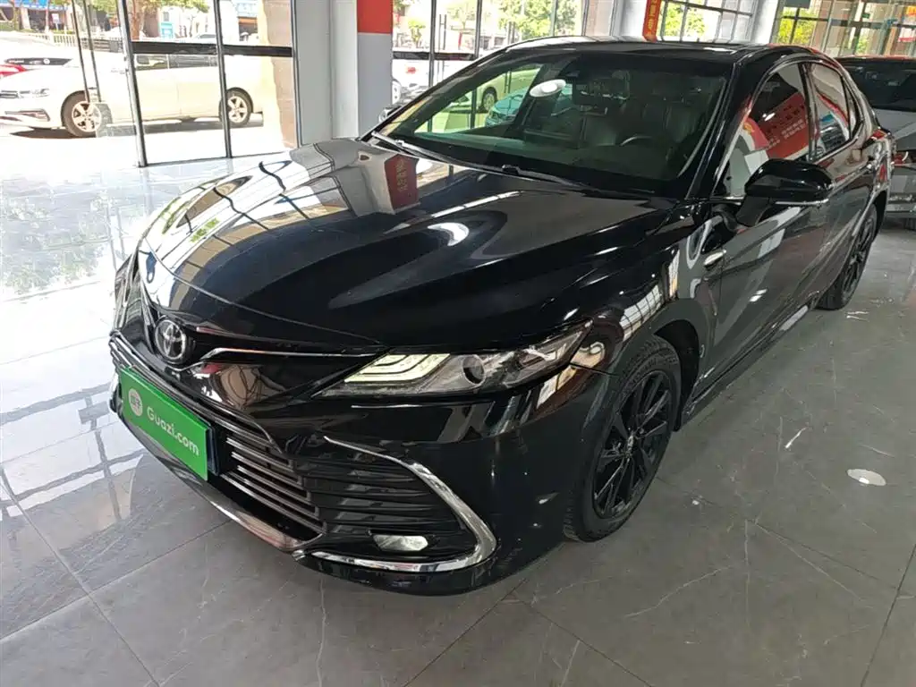 Toyota Camry 2021 2.0G Luxury Edition