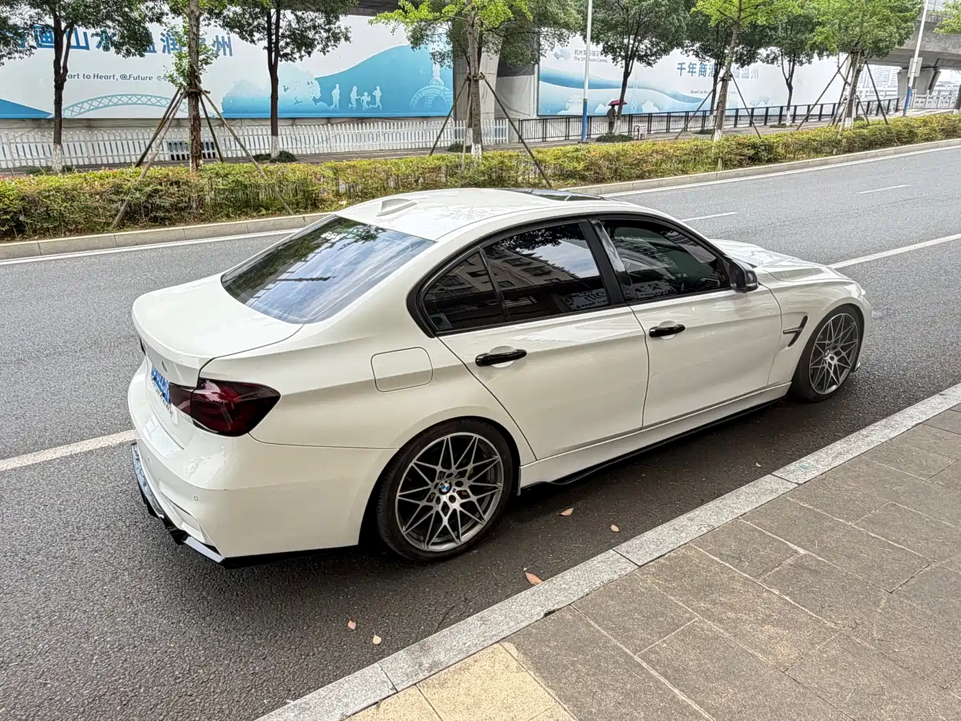 BMW 3 Series (Import) 2013 320i Sport Design Package фото 26