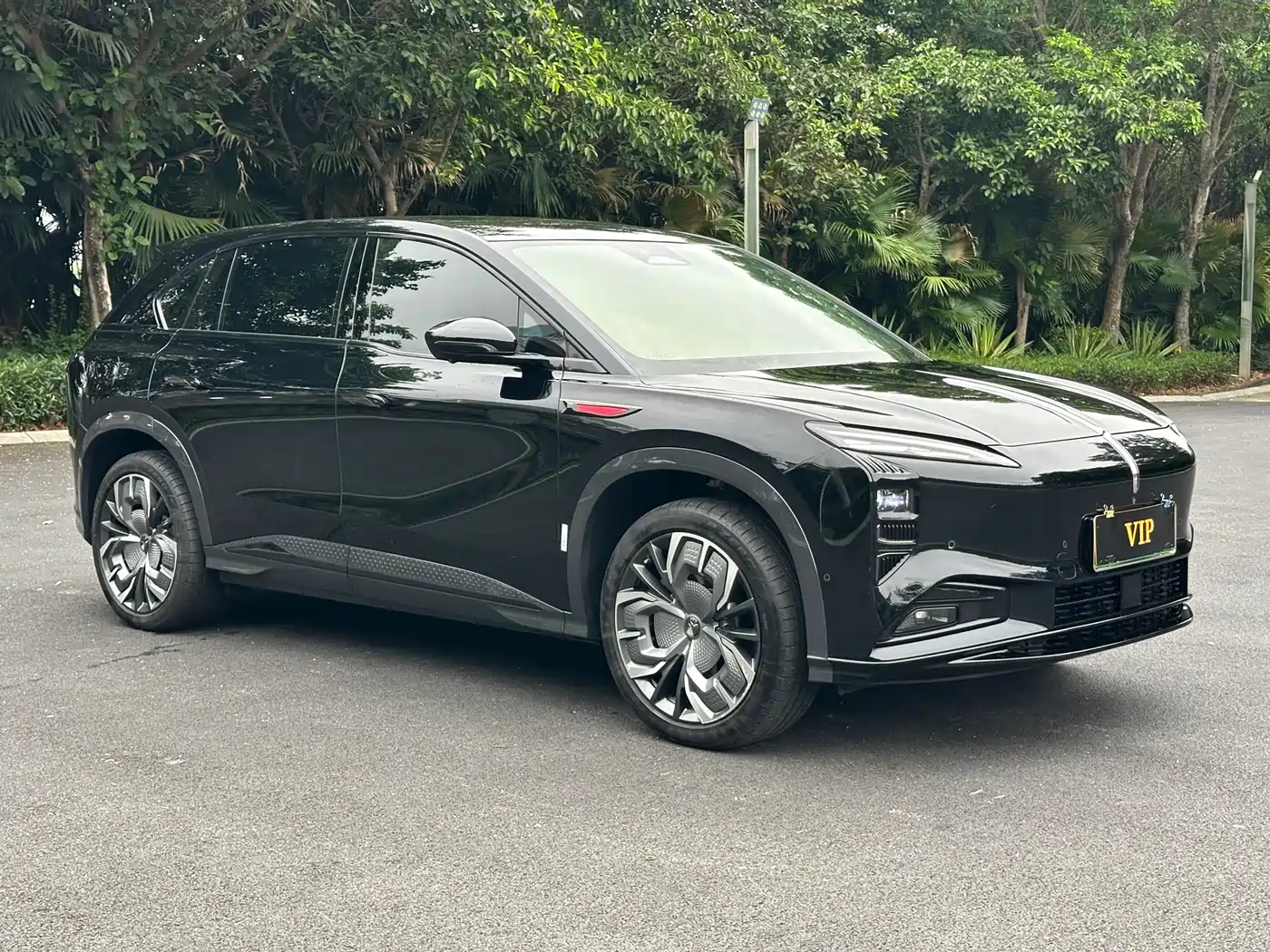 Hongqi Tian Gong 08 2025 680 Ultra AWD фото 3