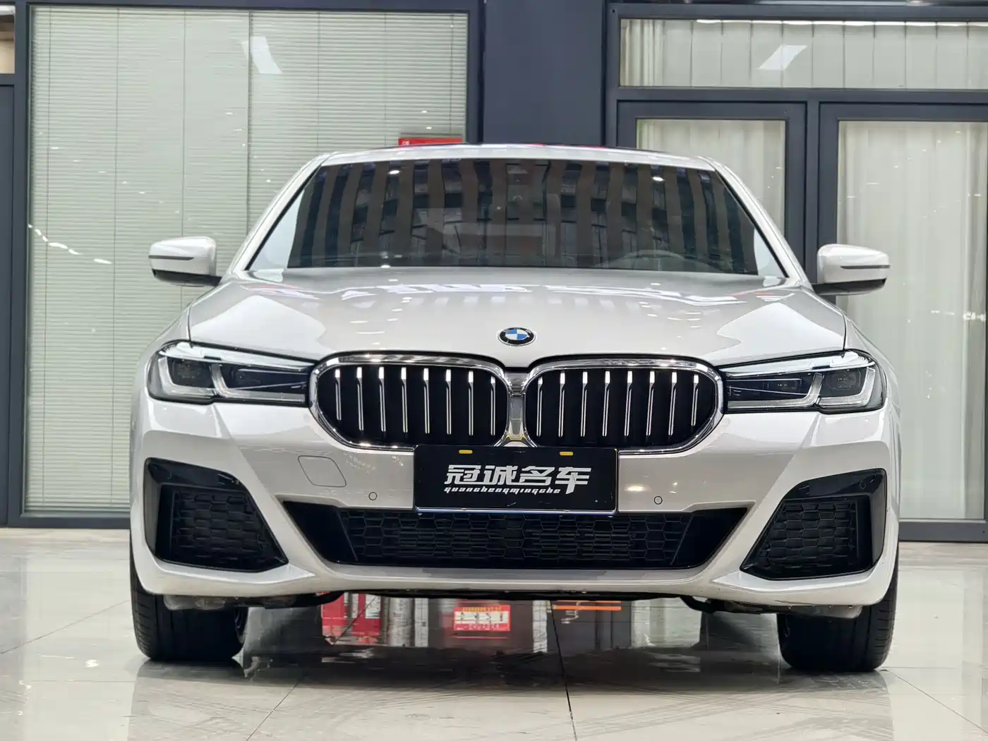 BMW 5 Series 2022 525Li M Sport Package фото 2