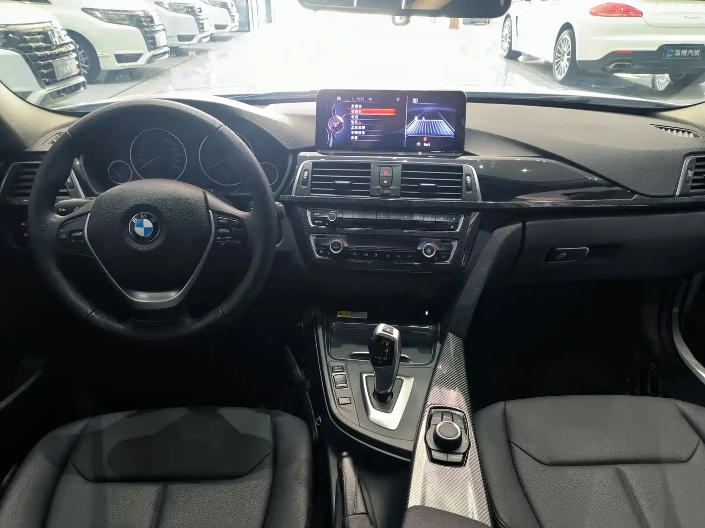 BMW 3 Series 2017 320Li Fashion фото 5