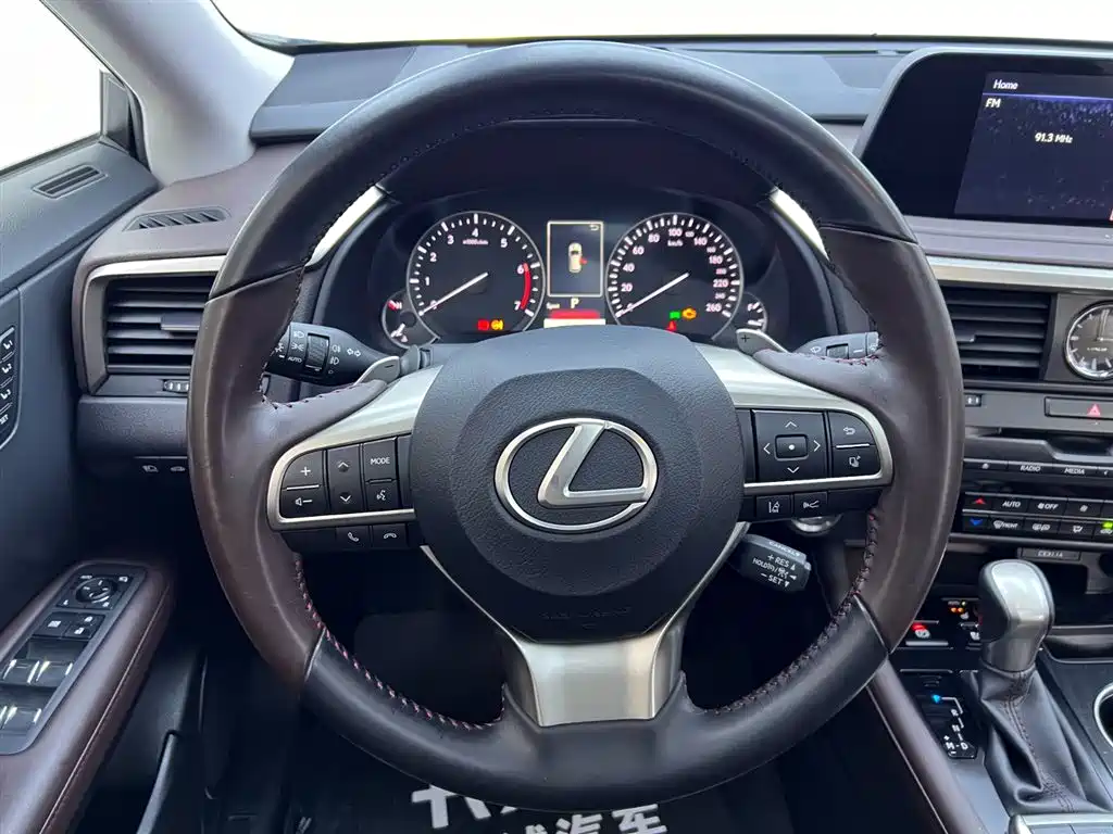 Lexus RX 2020 Facelift 300 AWD Elegance Edition фото 23