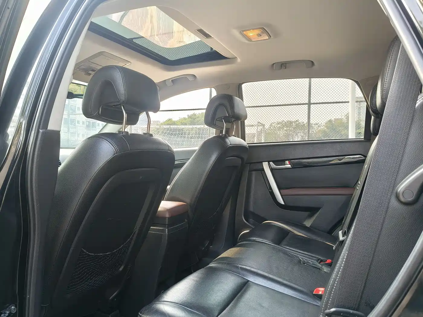 Chevrolet Captiva 2012 2.4L 4WD Flagship Edition 7-Seater фото 14