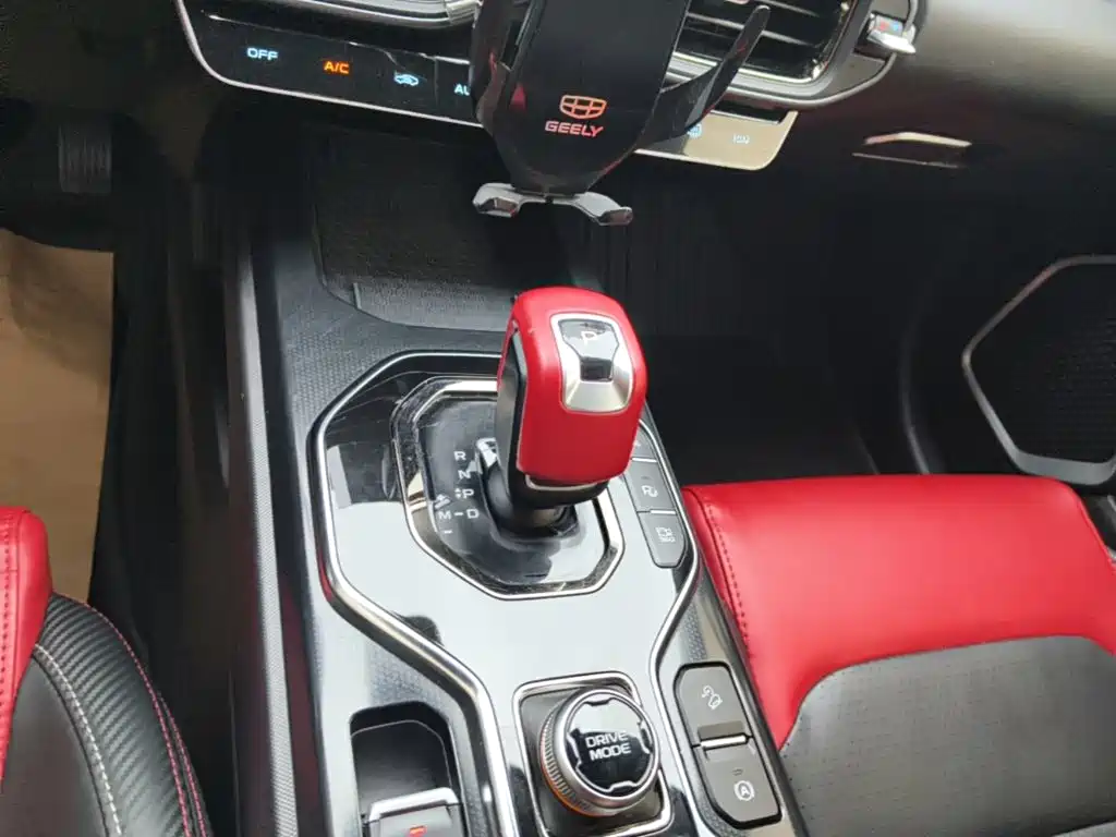 Geely ICON 2020 2020 1.5TD i9 BSG