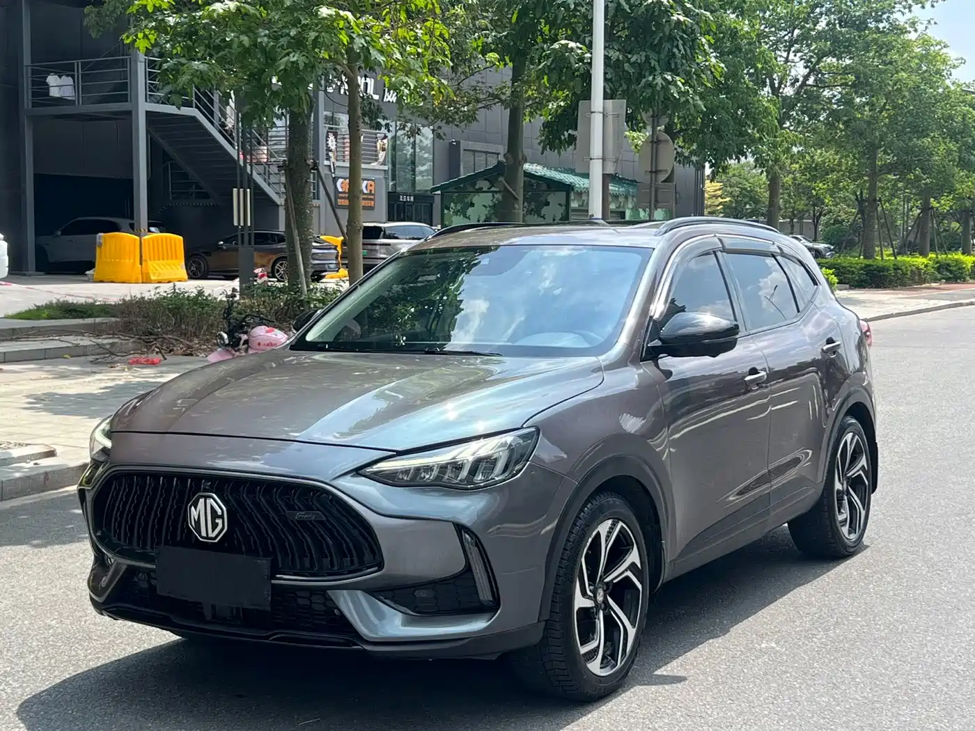 MG Pilot 2021 400TGI Automatic 2WD Trophy Flagship Edition