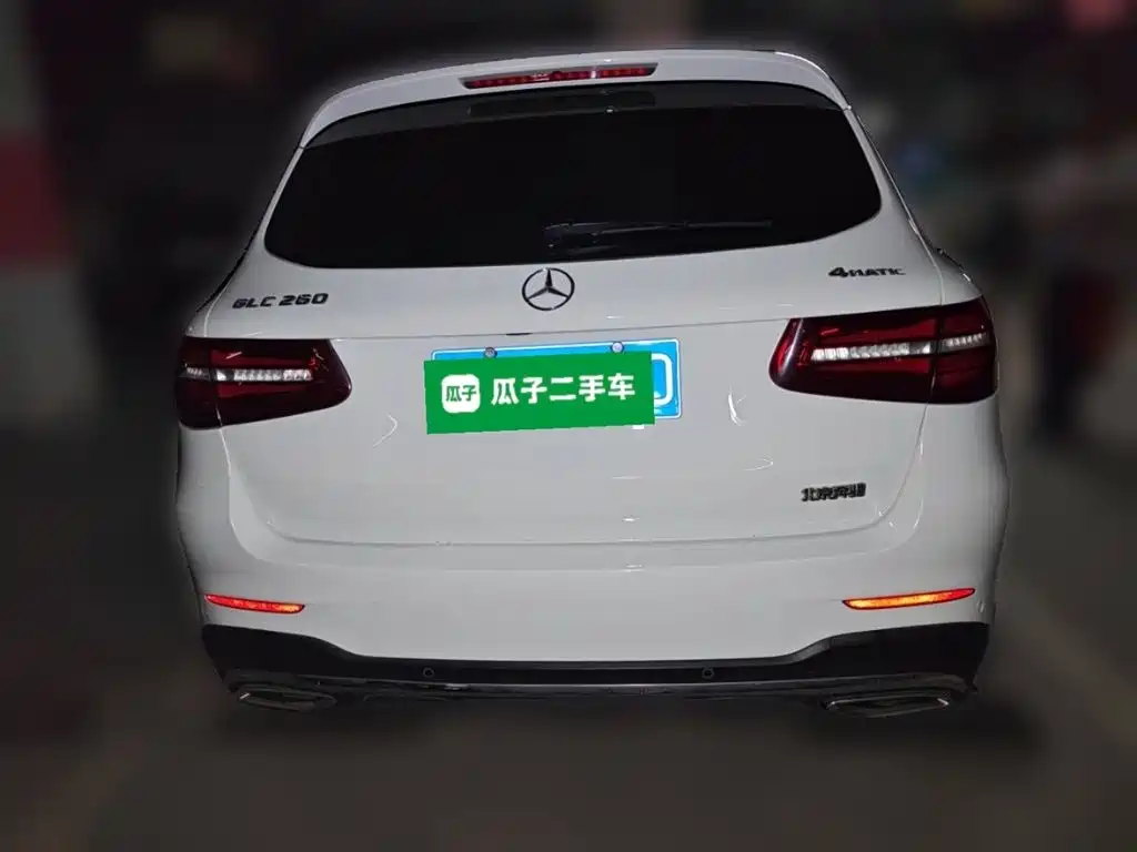 Mercedes-Benz GLC 2017 GLC 260 4MATIC Luxury фото 4