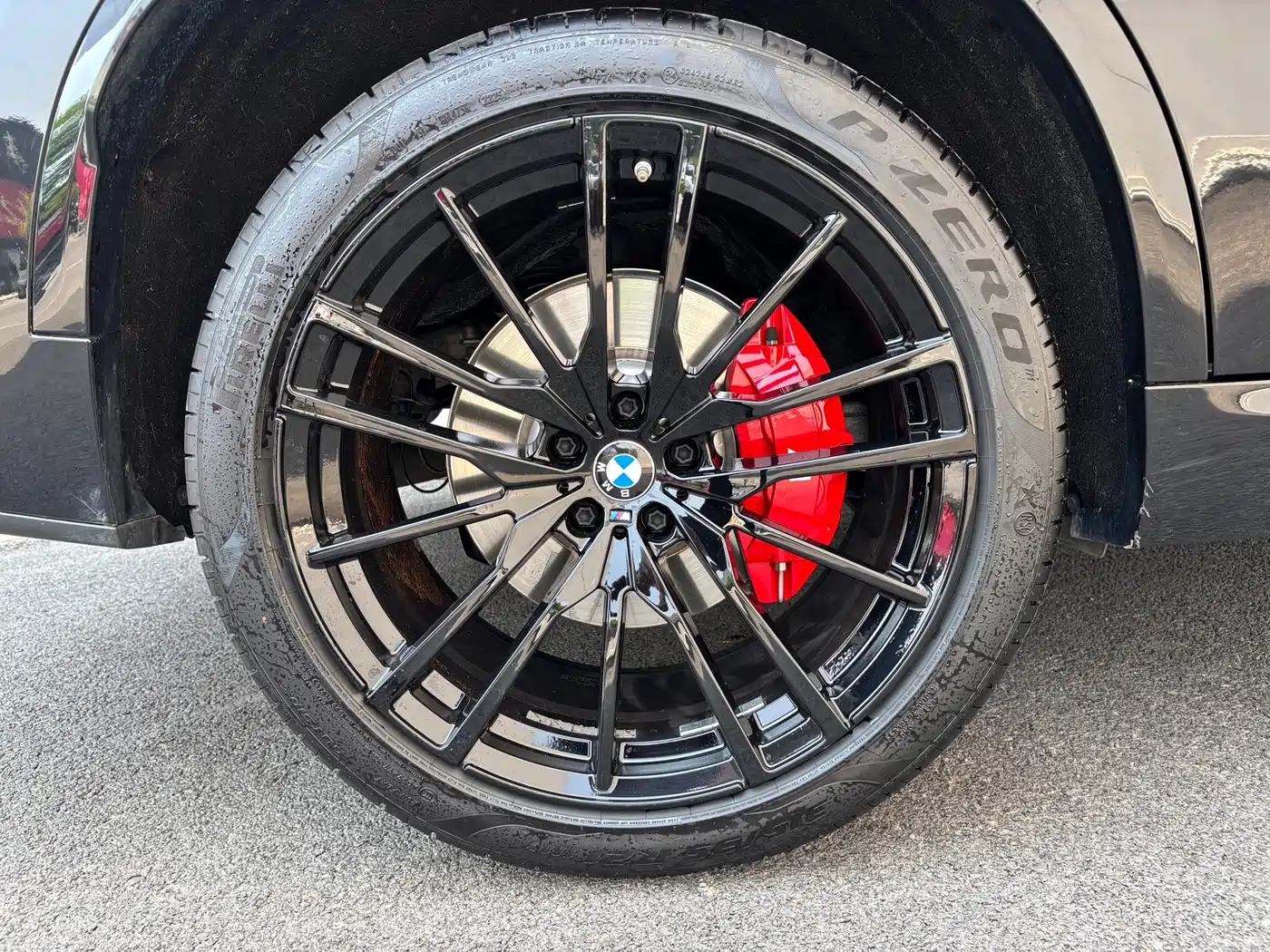 BMW X5 2025 Model xDrive 30Li Exclusive M Sport Blackout Package фото 16