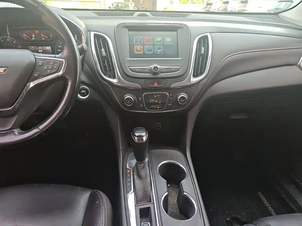 Chevrolet Equinox 2019 535T Auto Galloping Edition China V фото 13