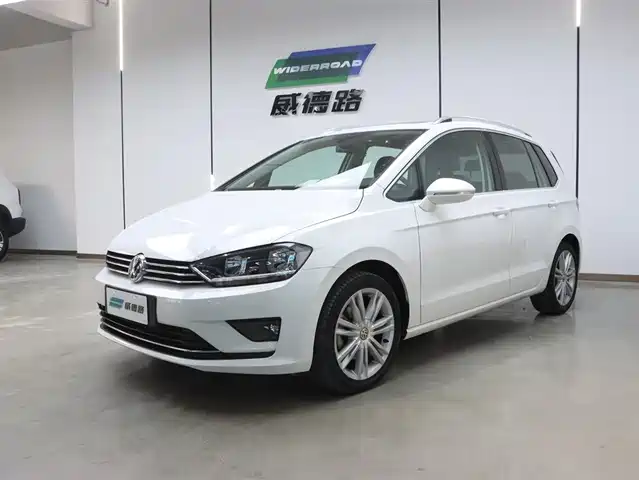 VOLKSWAGEN GOLF*JIAYU