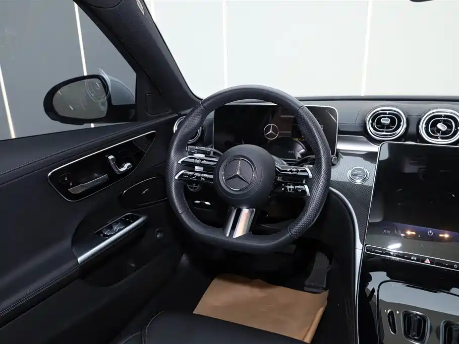 Mercedes-Benz C-Class 2023 Facelift C 260 L Sport Edition фото 26
