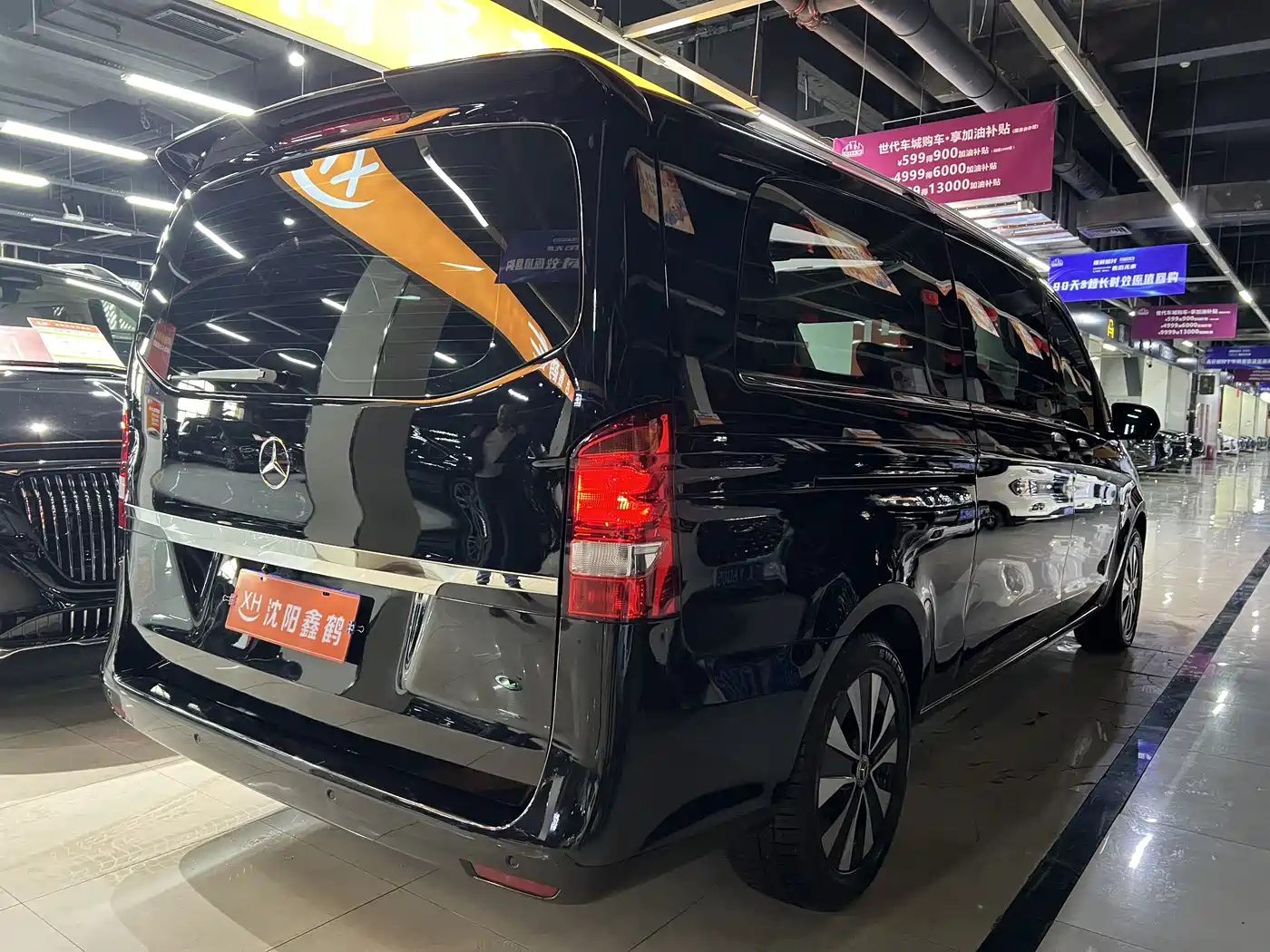 Mercedes-Benz Vito 2023 2.0T Business 7-Seater фото 20