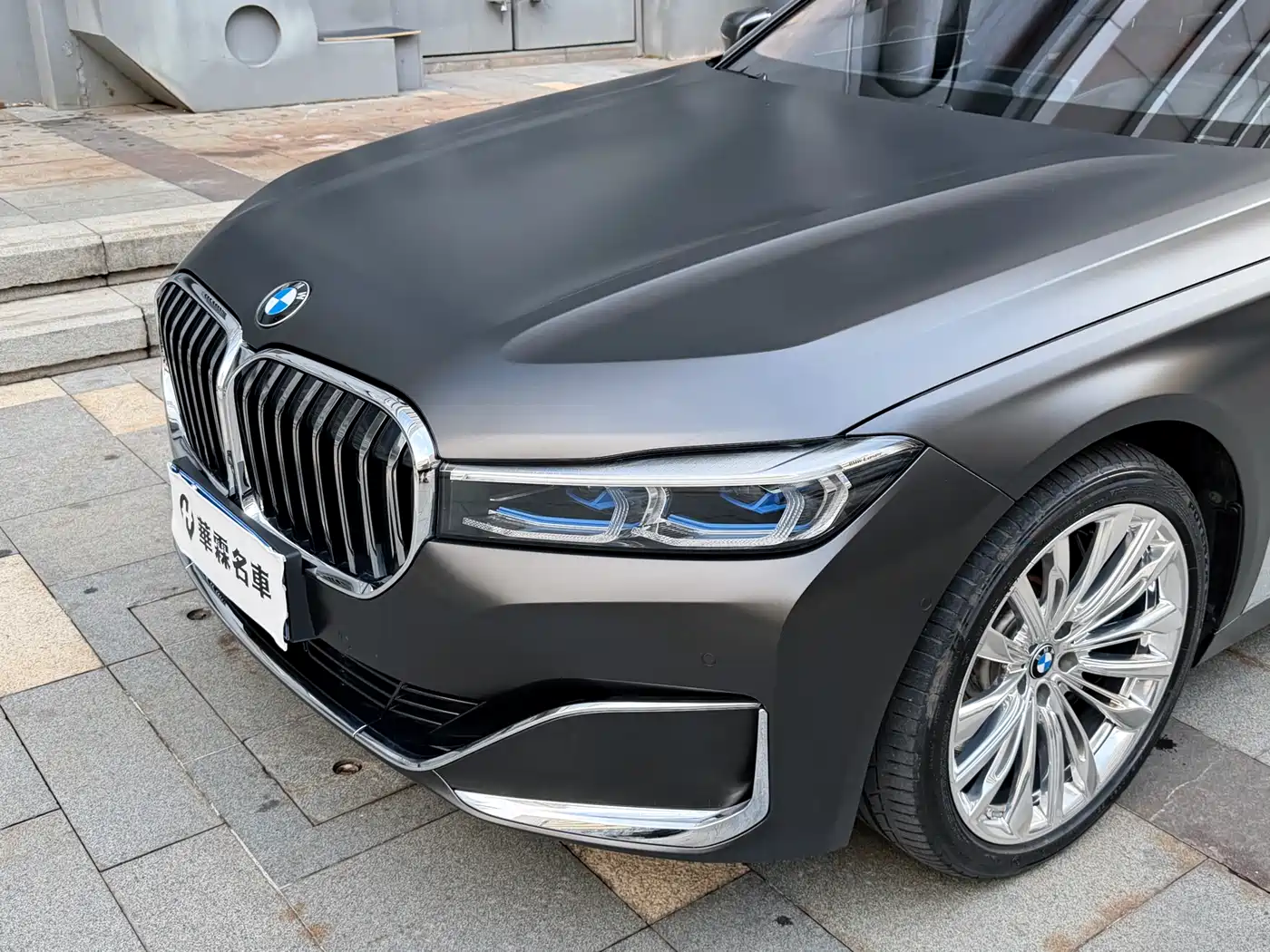 BMW 7 Series 2019 M760Li xDrive V12 Sport Package фото 4