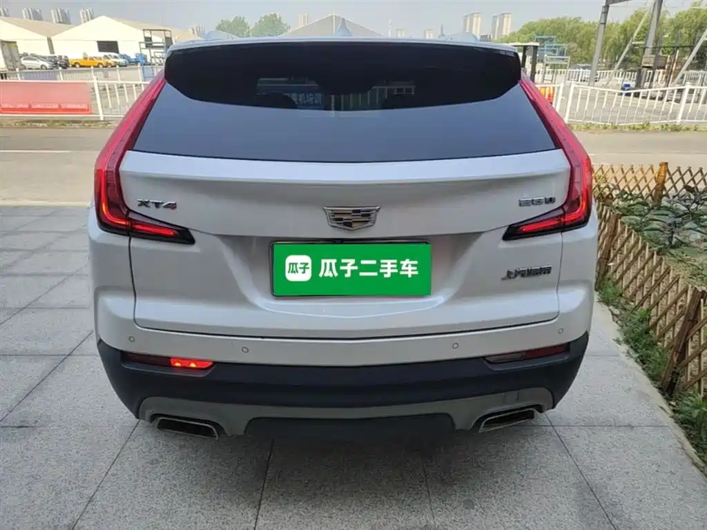 Cadillac XT4 2018 28T FWD Leading Edition фото 6