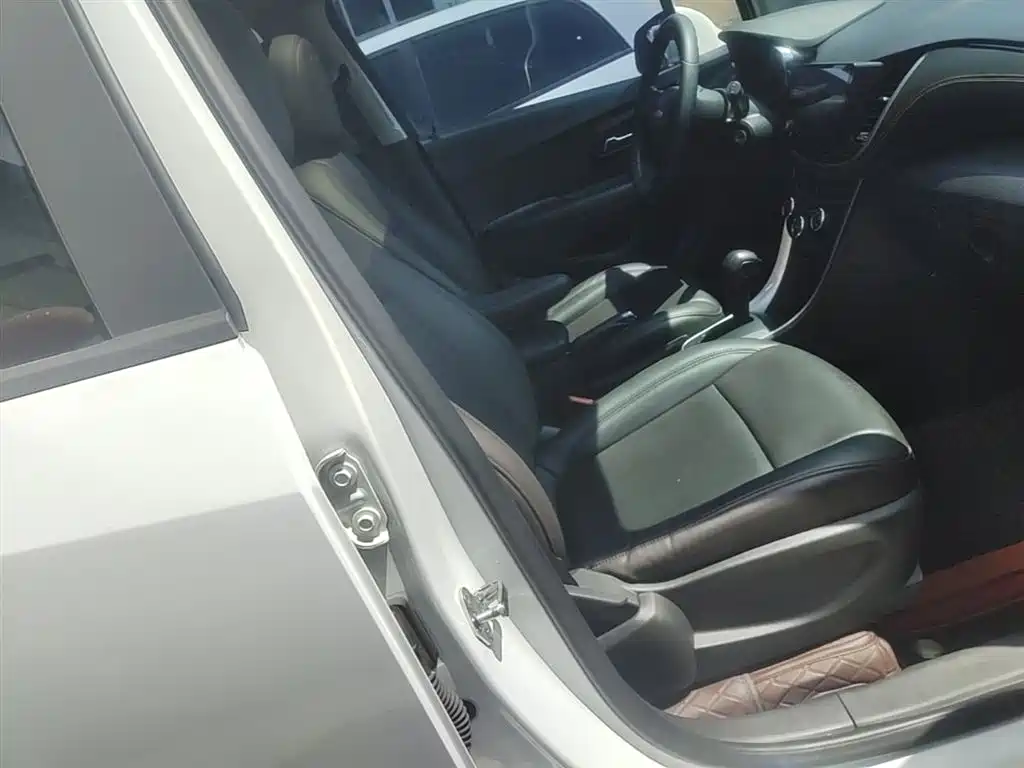 Chevrolet Trax 2017 1.4T Automatic 2WD Comfort фото 25
