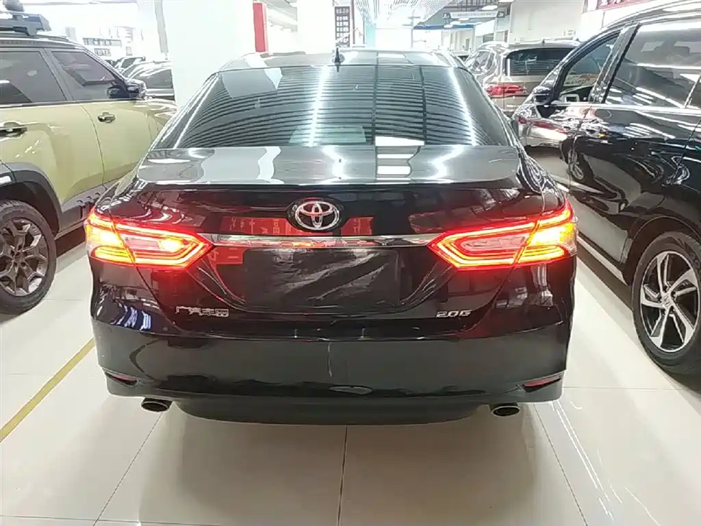 Toyota Camry 2021 2.0G Luxury Edition фото 6