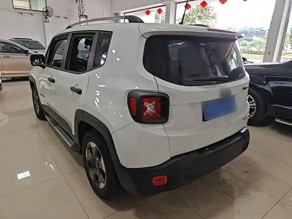 Jeep Renegade 2016 2016 1.4T Automatic Kinetic Edition