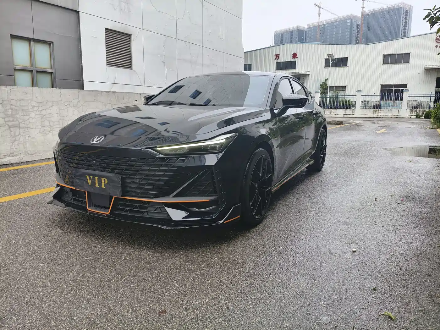 CHANGAN UNI-V