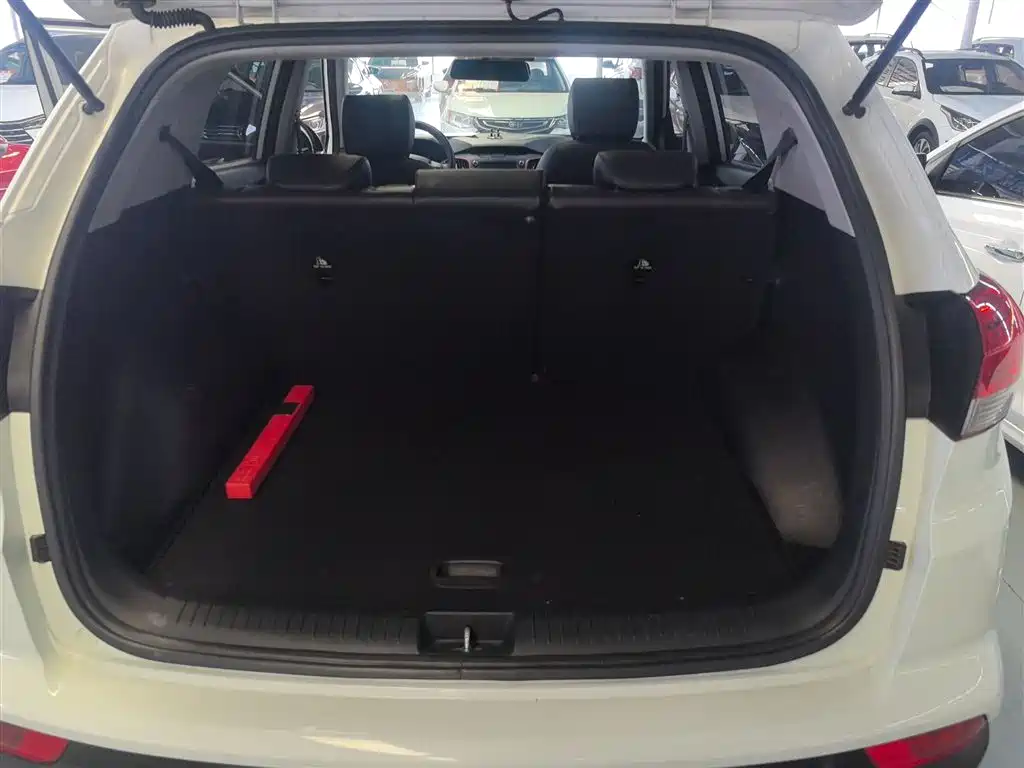 Hyundai Beijing Hyundai ix25 2017 1.4T Automatic Smart Edition фото 6