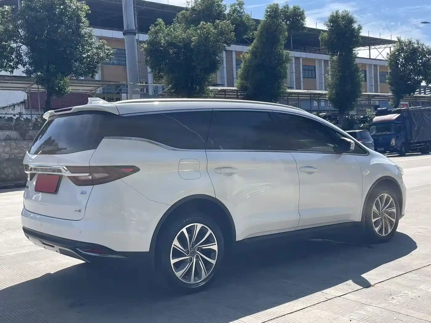Geely Jiaji 2019 2019 1.5TD MHEV DCT Shine Edition
