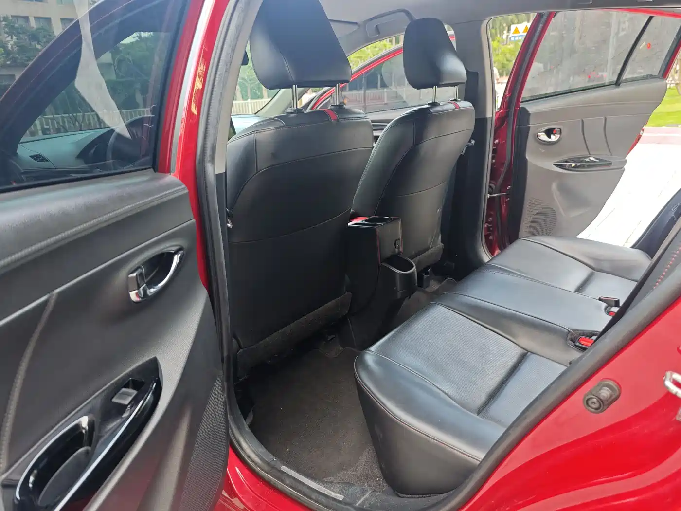 Toyota YARiS L Zhi Xuan 2022 Zhi Xuan X 1.5L CVT Luxury PLUS Edition фото 8