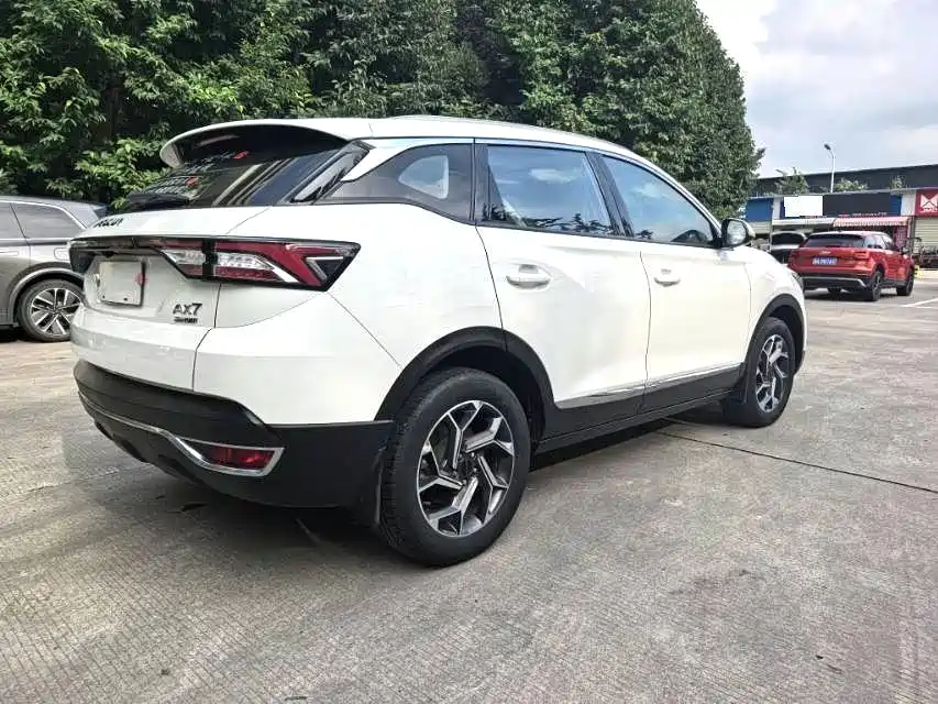 Dongfeng Aeolus Dongfeng Fengshen AX7 2021 2020 1.6T Automatic AI Navigation China VI