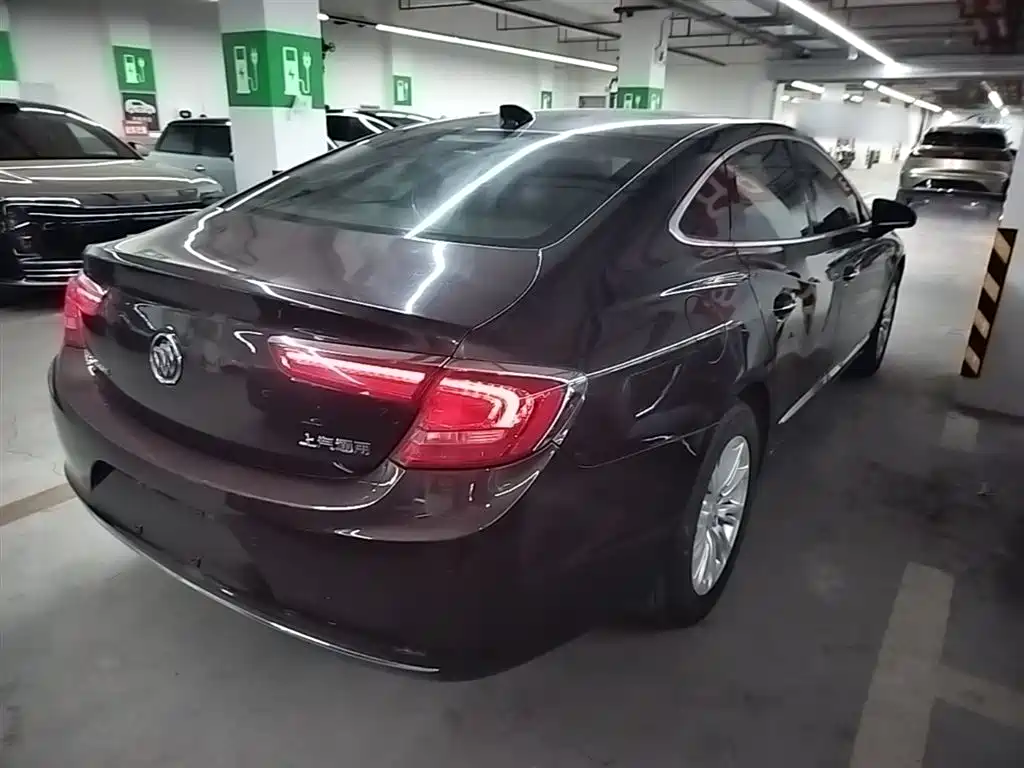 Buick LaCrosse 2018 Model 20T Elite Edition фото 7
