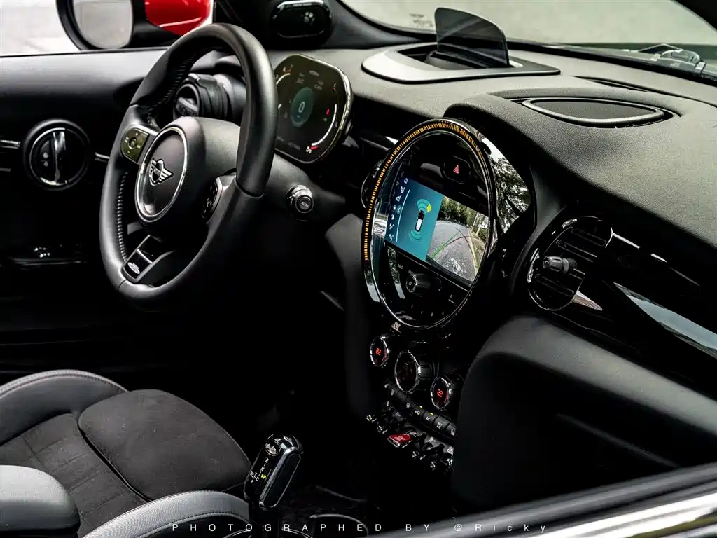 MINI JCW