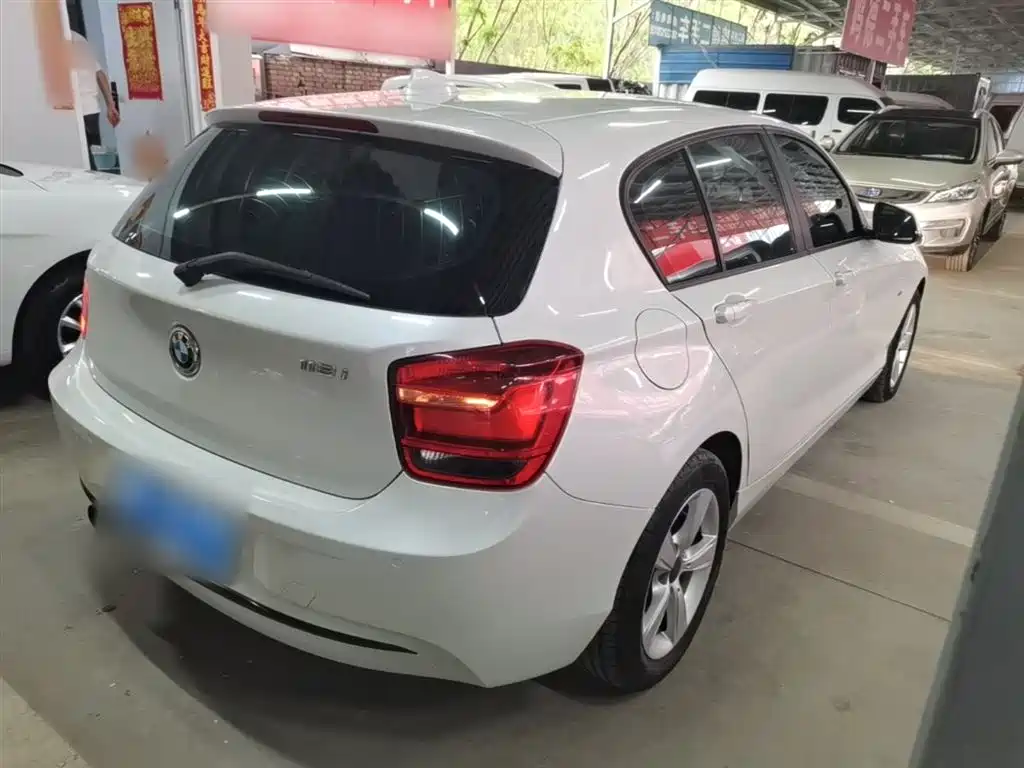 BMW 1 Series (Import) 2013 Facelift 118i Sport Model фото 7
