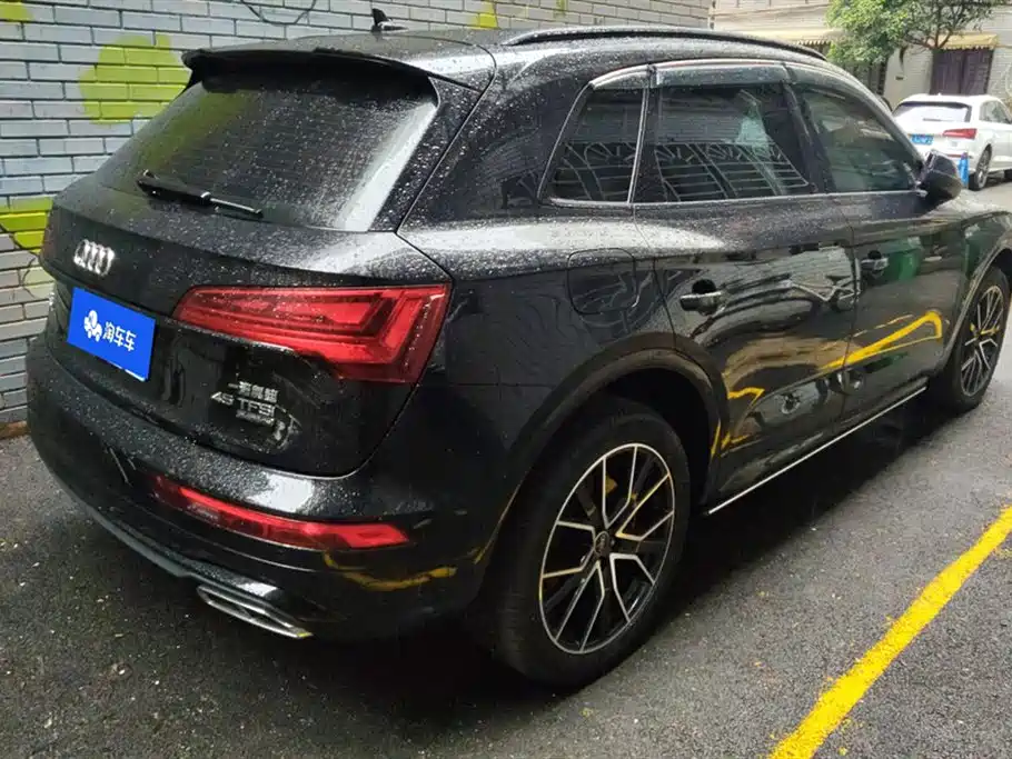 Audi Q5L 2024 Model 45 TFSI Luxury Dynamic фото 3