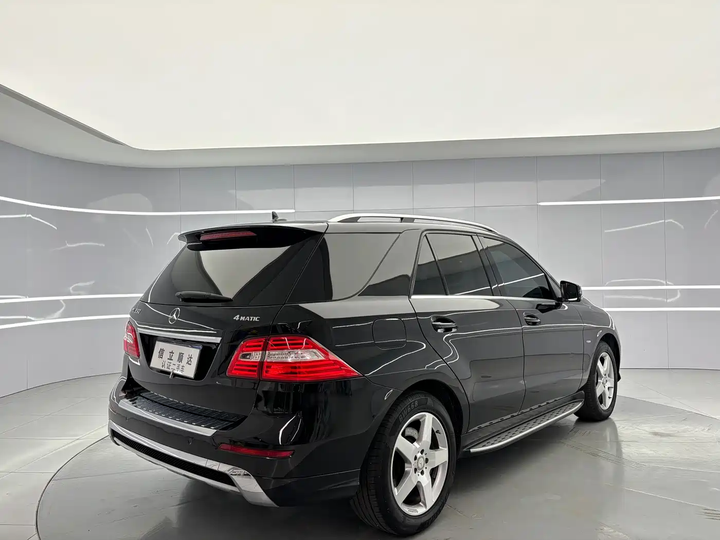 Mercedes-Benz M-Class 2012 Model ML 350 Luxury фото 5